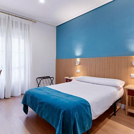 Hostal Bianco Madrid Dış mekan fotoğraf