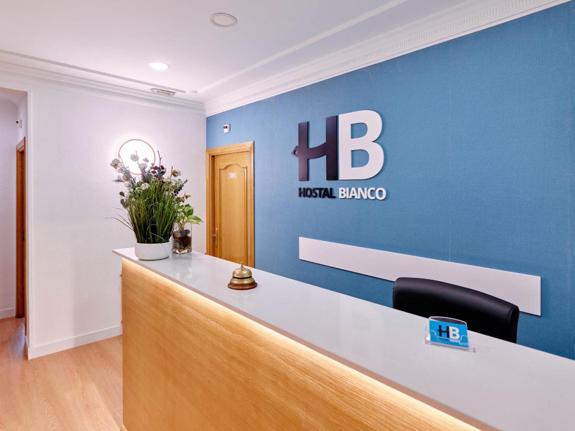 Hostal Bianco Madrid Dış mekan fotoğraf