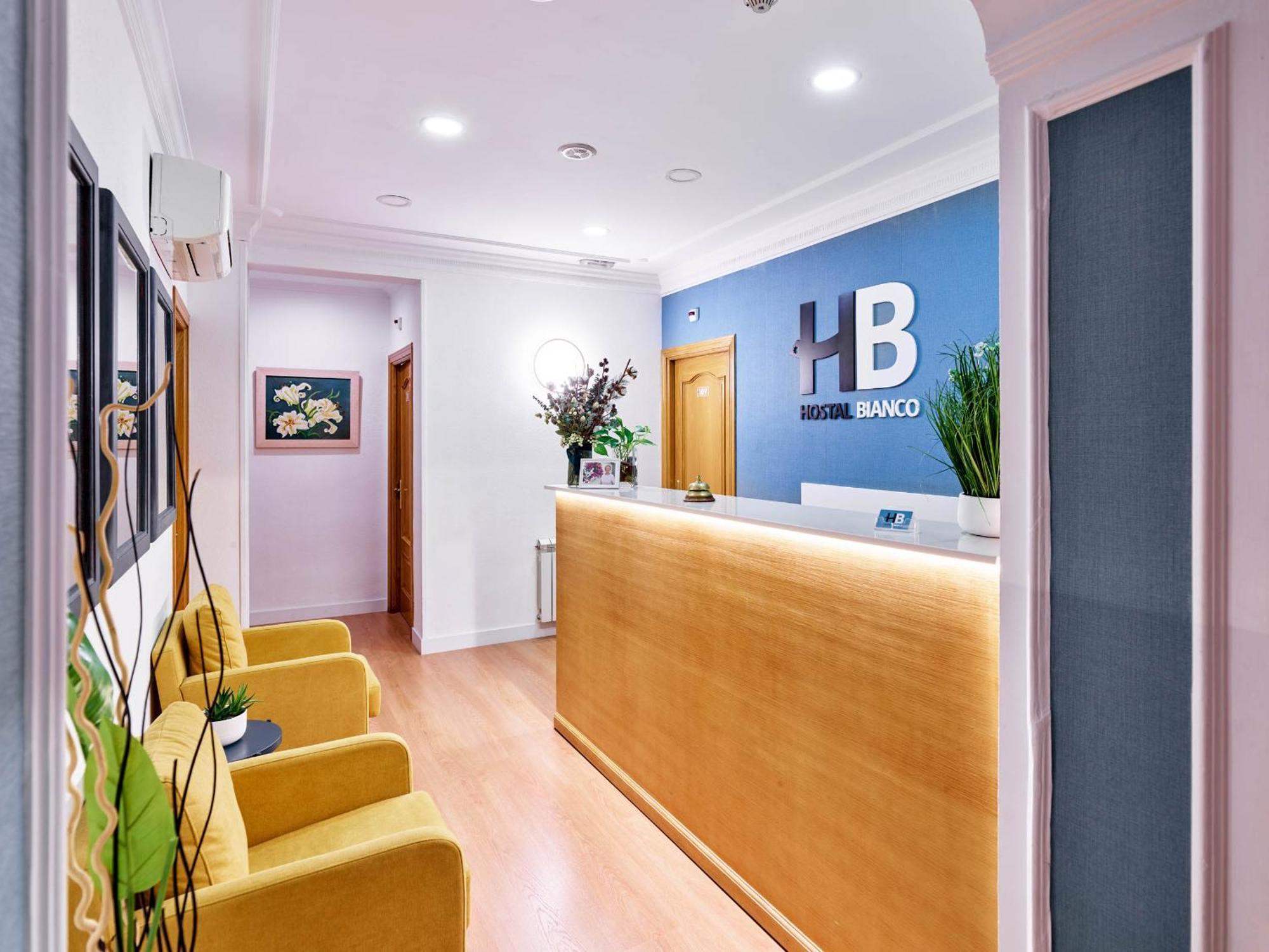 Hostal Bianco Madrid Dış mekan fotoğraf