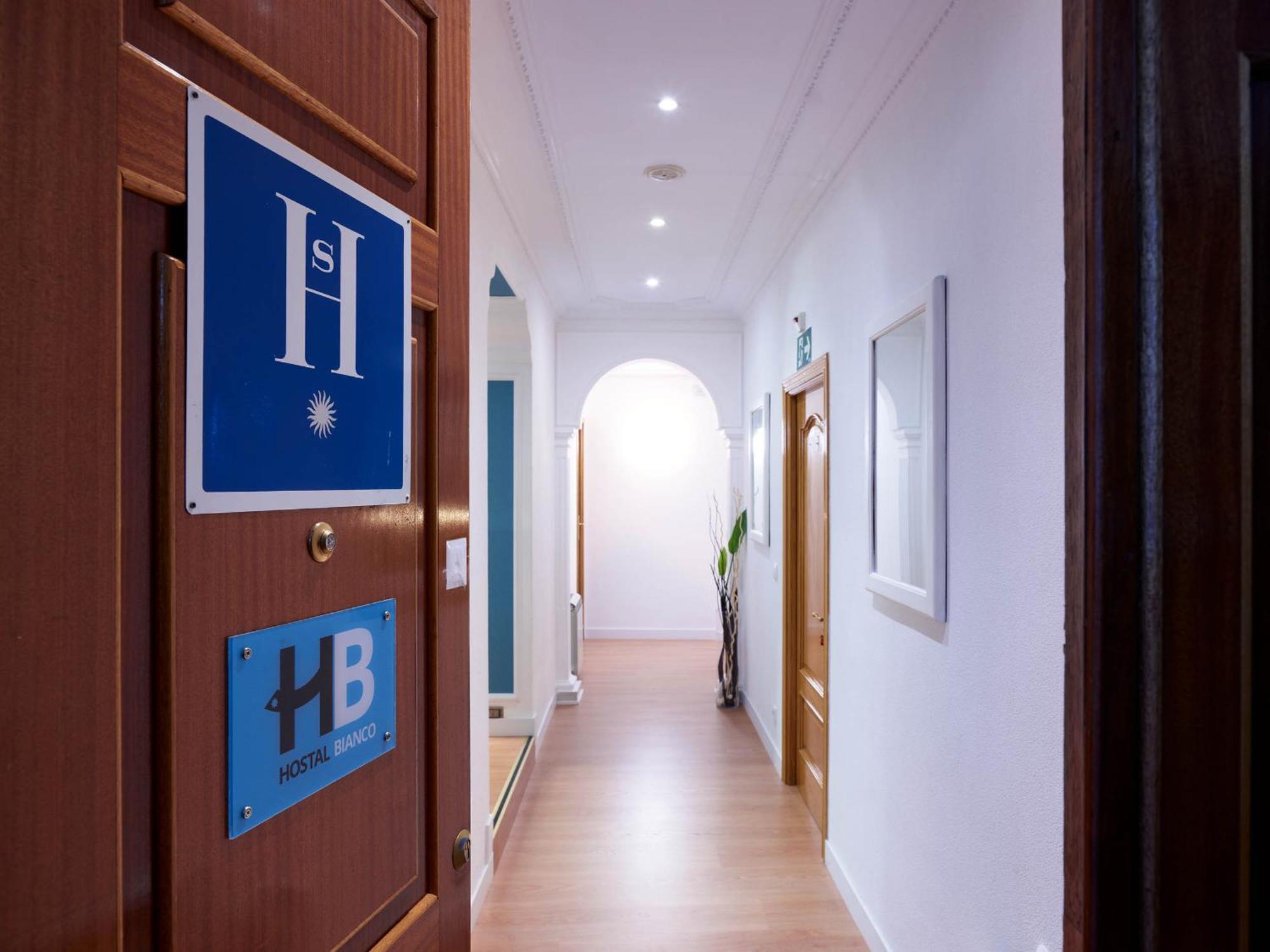 Hostal Bianco Madrid Dış mekan fotoğraf