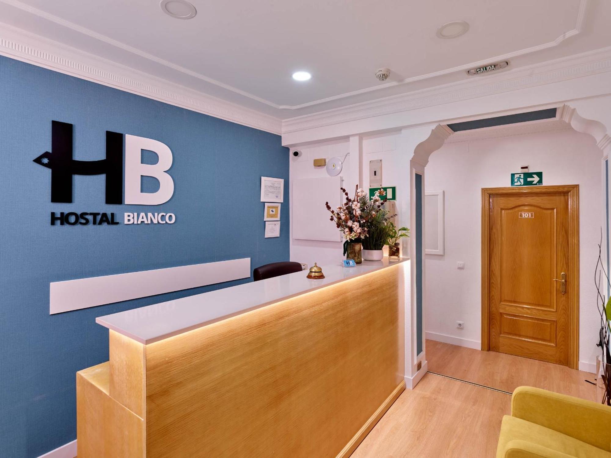 Hostal Bianco Madrid Dış mekan fotoğraf