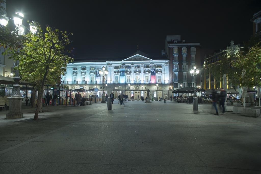 Hostal Bianco Madrid Dış mekan fotoğraf